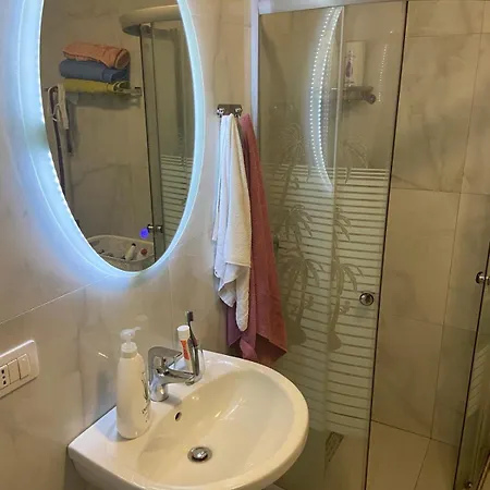 Διαμέρισμα Fjori Don Bosko